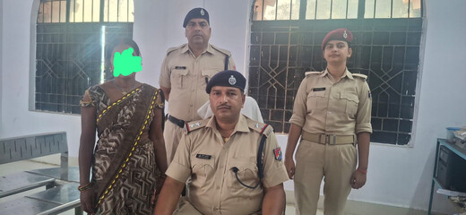 रेलवे ट्रैक पर रीलबाजी पड़ी भारी, आरपीएफ की कार्रवाई के बाद महिला ने किया आत्मसमर्पण