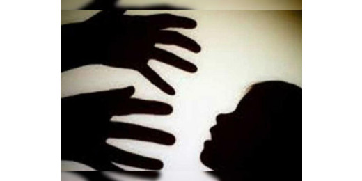 घोर कलयुग, सौतेले बाप ने किया बेटी के साथ बलात्कार