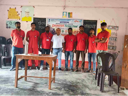 खुटहा प्लस टू विद्यालय में छात्रों को मिला आपदा प्रबंधन का पाठ, सीखे सीपीआर और बचाव के गुर