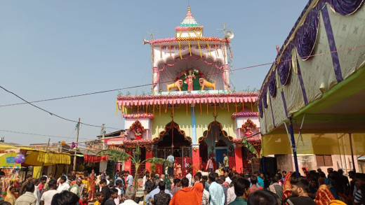 अमरपुर में दो दिवसीय काली पूजा में उमड़ रही भीड़