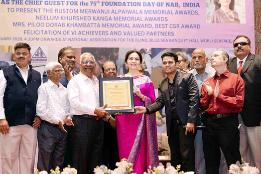 नीता अंबानी की संवेदनशील पहल, दृष्टिबाधितों के लिए अब हर सप्ताह आएगा ब्रेल अखबार