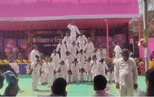 लखीसराय में बिहार दिवस समारोह का भव्य आगाज, उपमुख्यमंत्री ने किया दीप प्रज्ज्वलन
