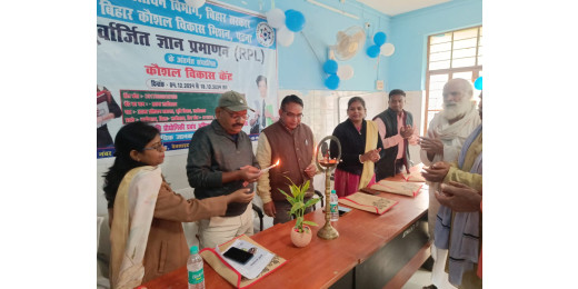 स्व. विश्वनाथ प्रसाद बर्णवाल की पुण्य स्मृति में पर्यावरण भारती द्वारा किया गया पौधारोपण