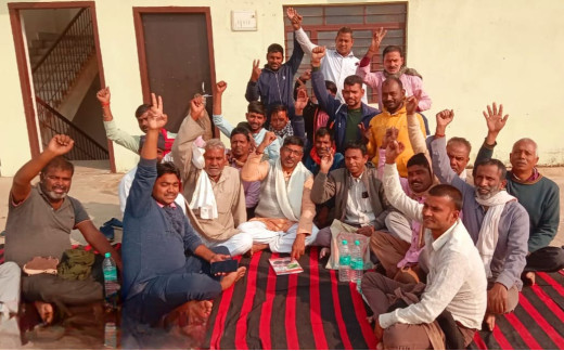 ई-रिक्शा चालक संघ की बैठक में दिया गया संगठन को मजबूत करने पर जोर