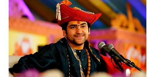 धीरेंद्र शास्त्री का उदित राज पर पलटवार, कहा मेरा बैकग्राउंड नहीं जानते उदित राज