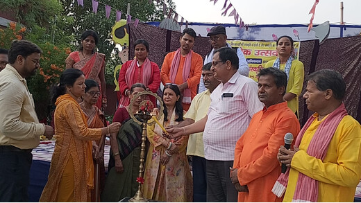 अभिनन्दन द्वारा लोक उत्सव 2026 का आयोजन, लोक कला और संस्कृति की प्रस्तुतियों ने बांधा समां