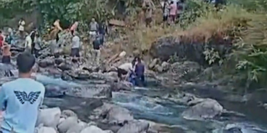 उत्तराखंड के अल्मोड़ा में खाई में बस गिरने से 36 की मौत, 19 घायल