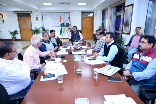 महाप्रबंधक छत्रसाल सिंह द्वारा वाणिज्य विभाग की उपलब्धियों की की गई समीक्षा