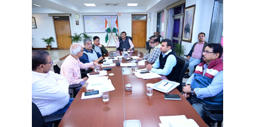 महाप्रबंधक छत्रसाल सिंह द्वारा वाणिज्य विभाग की उपलब्धियों की की गई समीक्षा