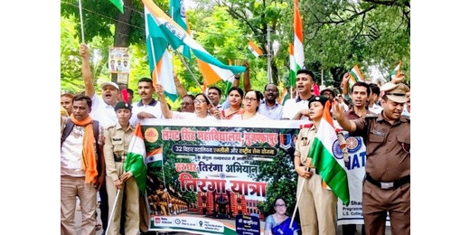 लंगट सिंह महाविद्यालय में एनसीसी-एनएसएस की भव्य तिरंगा यात्रा, गूंजे देशभक्ति के नारे