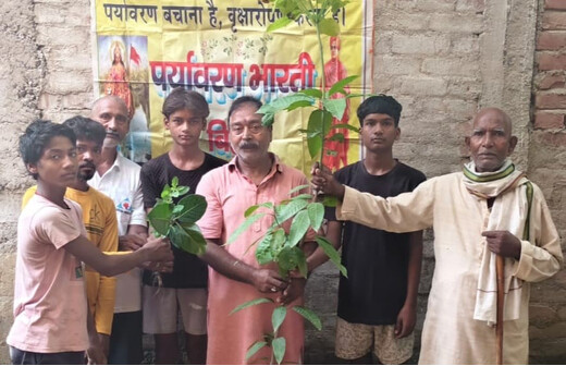 माँ स्कंदमाता पूजन व डॉ. कलाम की जयंती पर पर्यावरण भारती ने लगाए देव व फलदार वृक्ष