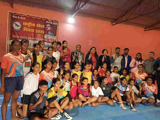 कबड्डी बालिकाओं ने बाल विवाह के खिलाफ बुलंद की आवाज, जागरूकता कार्यक्रम आयोजित 