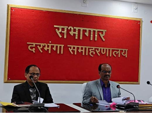 डीडीसी की अध्यक्षता में हुई तकनीकी विभाग की बैठक