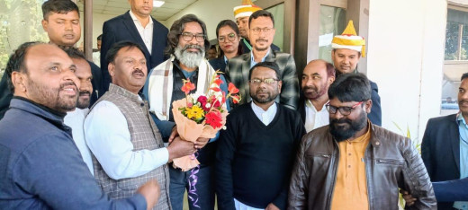 मोमिन कॉन्फ्रेंस ने मुख्यमंत्री हेमंत सोरेन को जीत की दी बधाई