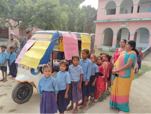 बाल अधिकार दिवस पर निकाली गई जागरूकता रथ