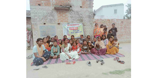 मतदाताओं को जागरूक करने हेतु आंगनबाड़ी केंद्रों पर संध्या चौपाल आयोजित