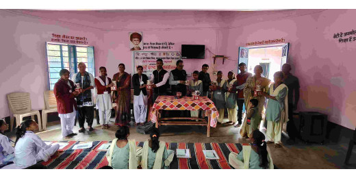 नुक्कड़ नाटक द्वारा बच्चों को दी गई पोक्सो एक्ट की जानकारी