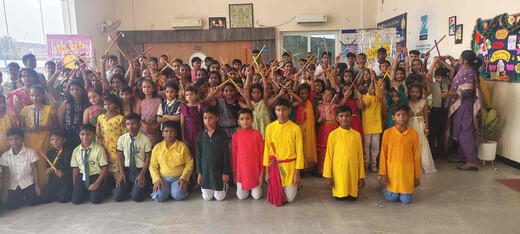 माउंट लिटरा ज़ी स्कूल में डांडिया उत्सव की धूम, बच्चों ने जाना मां दुर्गा के नौ स्वरूपों का महत्व
