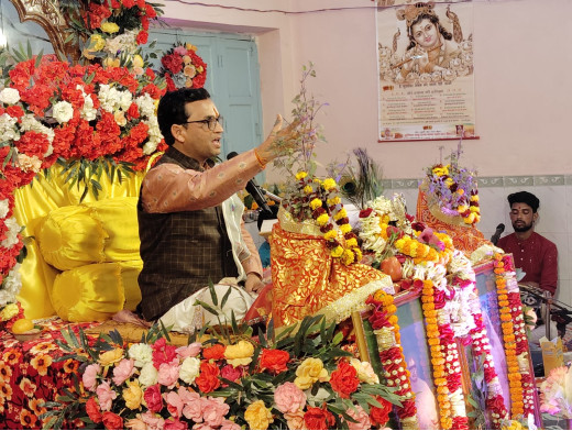 श्रीमदभागवत कथा का दूसरा दिन, आचार्य ने भगवान के अवतारों पर दिया विशेष प्रवचन