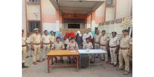 लखीसराय पुलिस की बड़ी सफलता, करोड़ों की विदेशी शराब के साथ गिरोह का पर्दाफाश