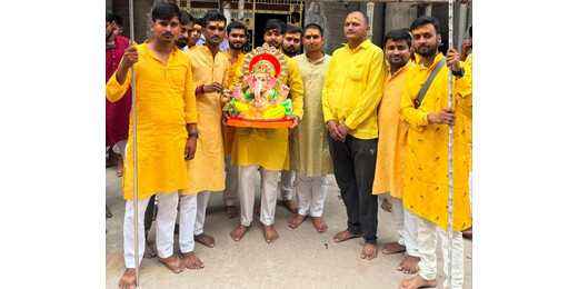 मोतीपुर में धूमधाम से मनाया जा रहा गणेश पूजा उत्सव