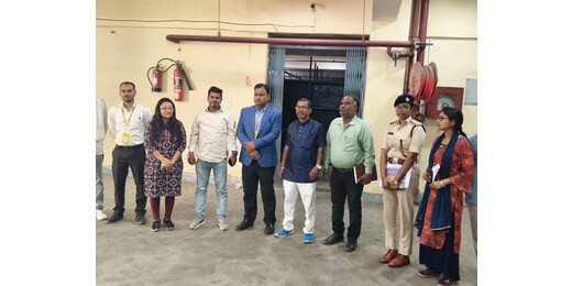 डीएम ने किया ईवीएम-वीवीपैट वेयरहाउस का निरीक्षण, सुरक्षा व्यवस्था की समीक्षा