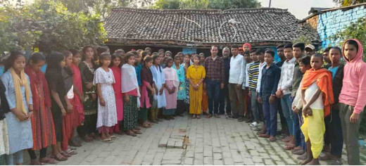 आदर्श भारती कोचिंग सेंटर में मैट्रिक परीक्षा के विद्यार्थियों को दी गई विदाई