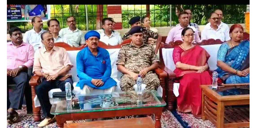 एलएस कॉलेज में गूंजी सीआरपीएफ बैंड की राष्ट्रभक्ति धुनें, आजादी के जश्न में डूबा परिसर