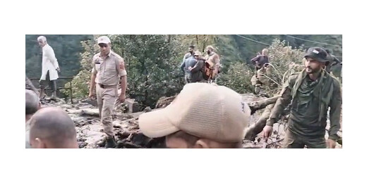 रियासी में बादल फटने से त्रासदी, मलबे में दबकर दंपति समेत 5 मासूमों की मौत