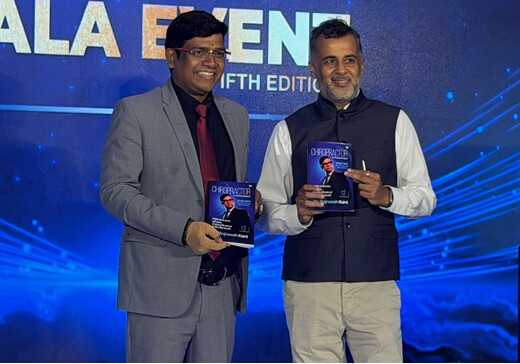 मुंबई के ताज होटल में आयोजित कार्यक्रम में काइरोप्रैक्टिक तकनीक का लाइव डेमो