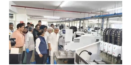 नोएडा में शुरू हुई टेम्पर्ड ग्लास फैक्ट्री, आत्मनिर्भर भारत की ओर बड़ा कदम