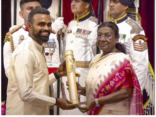 राष्ट्रपति मुर्मू ने 71 विभूतियों को दिया पद्म पुरस्कार, 30 गुमनाम नायक भी सम्मानित