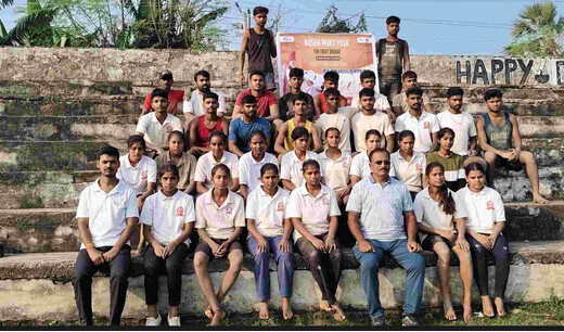 मीनापुर में योग के जरिए नशामुक्ति का संदेश, युवाओं ने लिया स्वस्थ भारत बनाने का संकल्प