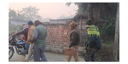 मुजफ्फरपुर : पिता ने 5 बच्चों के साथ लगाई फांसी, चार की मौत