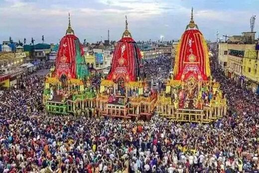 पुरी रथ यात्रा में भगदड़ से मची अफरा-तफरी, तीन श्रद्धालुओं की मौत, दर्जनों घायल