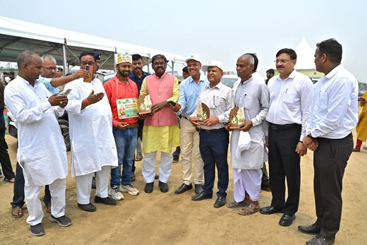 पर्यावरण संरक्षण की मिसाल बने डॉ. मनोज चौधरी, बिहार सरकार ने किया सम्मानित