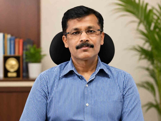 20 साल, 25 तबादले और सख्त मिजाज कायम, जानिए कौन हैं IAS तुकाराम मुंडे