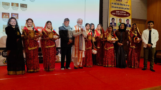 मगध महोत्सव में बड़हिया की बेटियों का जलवा, झिझिया नृत्य ने बांधा समां