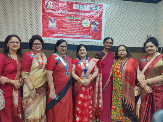 इनरव्हील क्लब मुजफ्फरपुर द्वारा पटना IGIMS में किया गया पेसमेकर मशीन डोनेट