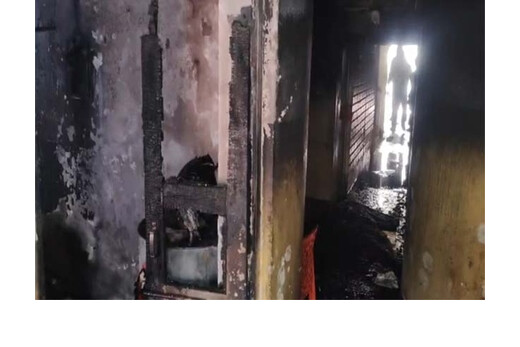 तीन मंजिला मकान में लगी भीषण आग, दो की मौत व छह जख्मी