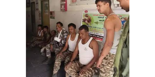 लोंजो घाटी में पलटी नक्सल विरोधी अभियान से लौट रहे सीआरपीएफ जवानों की वाहन, 8 घायल