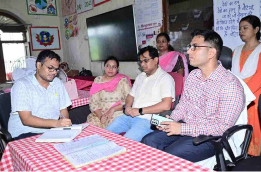 डीएम ने किया बाल देख-रेख संस्थानों का निरीक्षण, दिए कई निर्देश