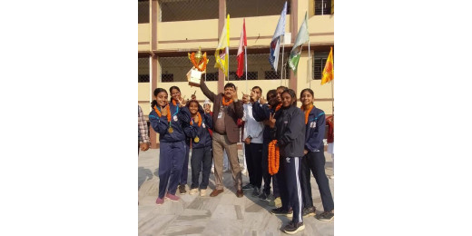 नेशनल ट्रॉफी जीत लौटी डीएवी की खिलाड़ी छात्राओं का ढोल, नगाड़ों से भव्य स्वागत