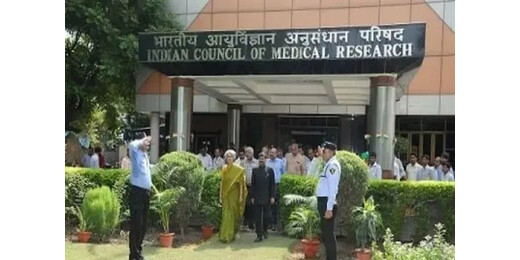 Covid वैक्सीन को लेकर फैली अफवाहों पर AIIMS-ICMR का खुलासा, मौतों से नहीं है कोई संबंध