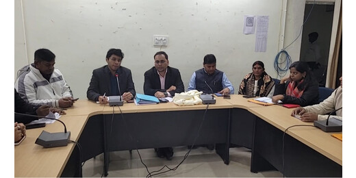 एसडीएम की अध्यक्षता में मासिक समीक्षा बैठक : पेयजल, अतिक्रमण और कृषि योजनाओं पर सख्त निर्देश