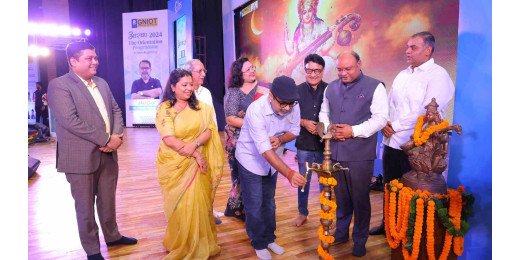 अवध प्रताप ओझा ने अंतर्दृष्टि के माध्यम से छात्रों को दिया अपने सपनों को साकार करने का मूल मंत्र