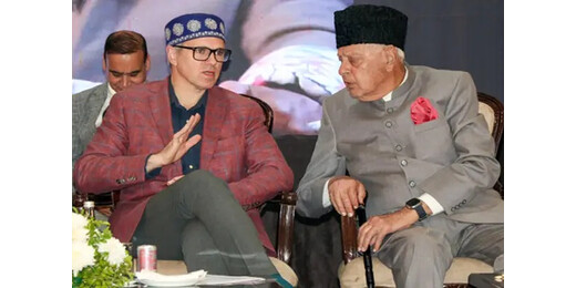 समारोह के दौरान फारूक अब्दुल्ला पर फायरिंग, बाल-बाल बचे