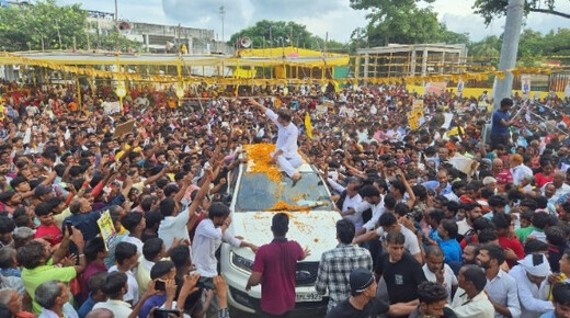 मोदी-राहुल-तेजस्वी पर बरसे प्रशांत किशोर, बोले- पलायन-रोजगार पर किसी के पास जवाब नहीं