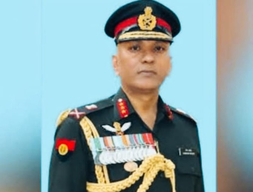 भारत-पाक तनाव के बीच लेफ्टिनेंट जनरल प्रतीक शर्मा बने नॉर्दन कमांडर, सीमाई सुरक्षा को लेकर बढ़ीं उम्मीदें