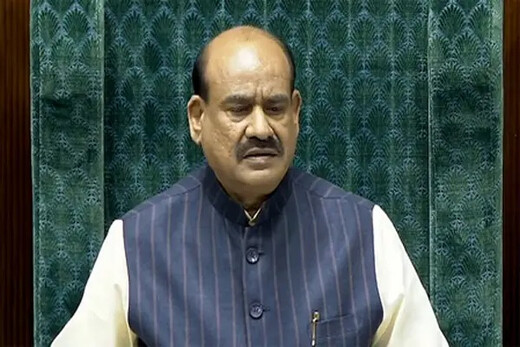 ओम बिरला ने संभाला लोकसभा का आसन, कहा— लोकतंत्र को मजबूत करना हमारा दायित्व